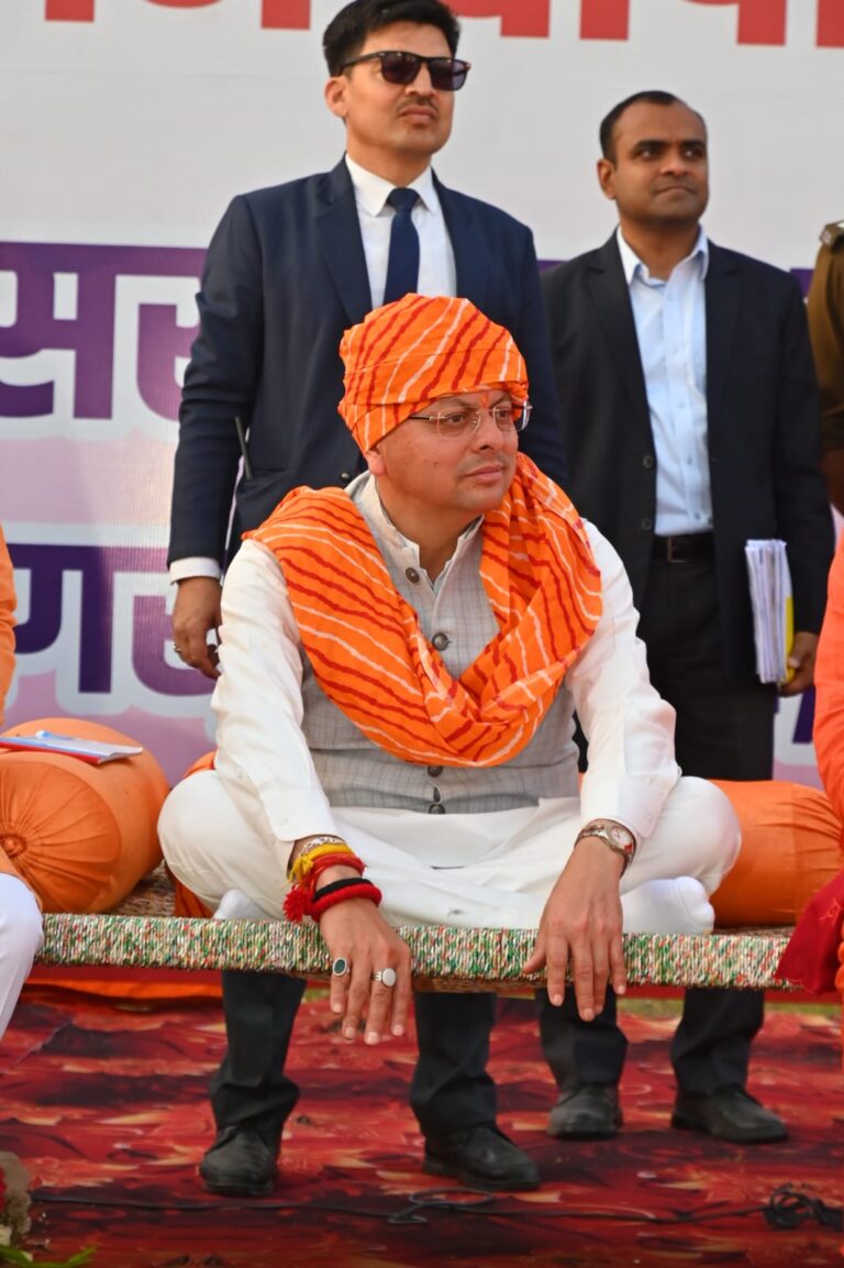 सीएम धामी हरिद्वार में एक्शन मोड में – चौपाल में सुनी समस्याएं, मौके पर दिए समाधान के आदेश