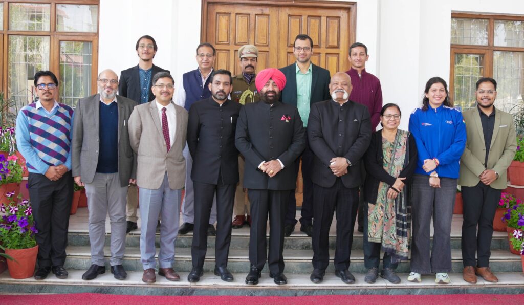 उत्तराखण्ड क्रीड़ा विश्वविद्यालय की प्रथम बैठक लोक भवन में आयोजित की गई