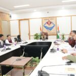 प्रमुख सचिव, वित्त ने विभिन्न कर्मचारी संगठनों के साथ की बैठक