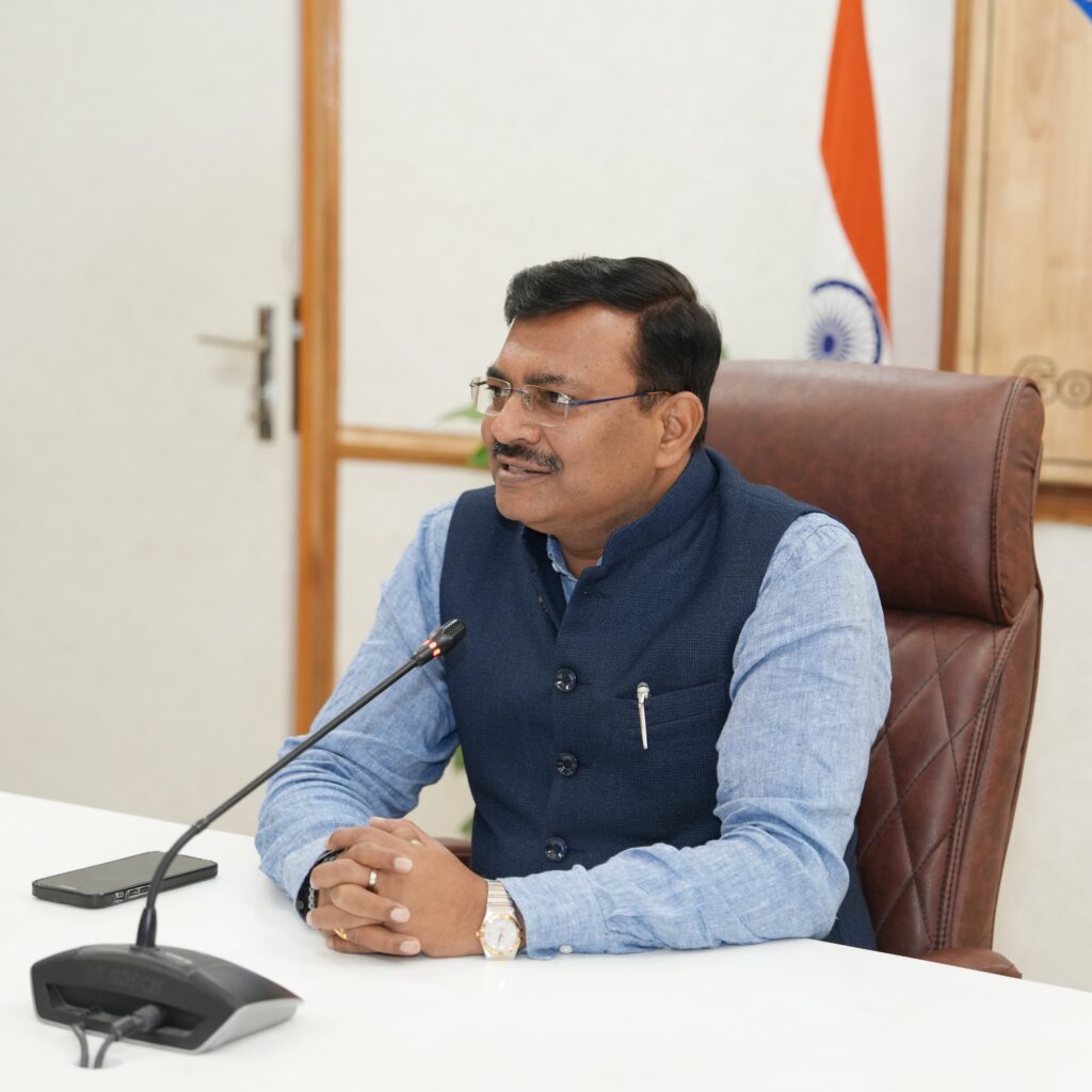 उत्तराखंड के मुख्य सचिव का बयान, गैस और ईंधन की आपूर्ति सुनिश्चित