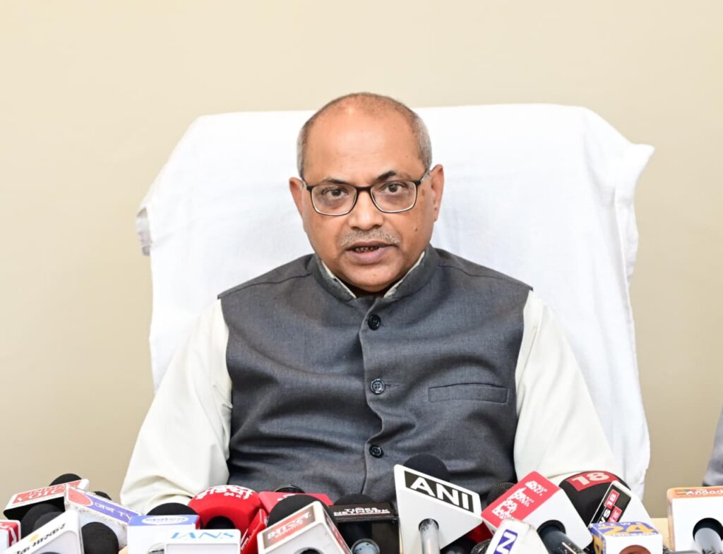 उत्तराखंड में गैस की आपूर्ति सुचारू, खाद्य आयुक्त ने की अपील