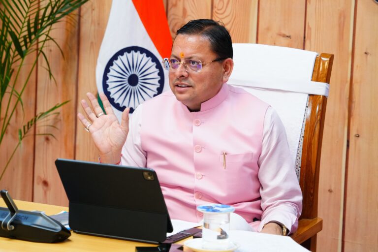मुख्यमंत्री ने वनाग्नि नियंत्रण, पेयजल, स्वास्थ्य एवं मानसून तैयारियों की समीक्षा की 