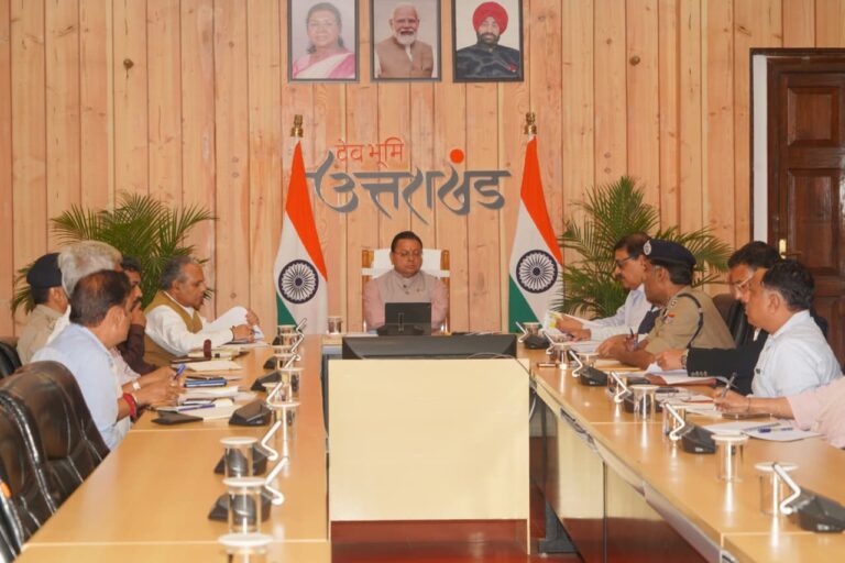 मुख्यमंत्री पुष्कर सिंह धामी के निर्देश, आपदा प्रबंधन में लापरवाही किसी भी स्तर पर बर्दाश्त नहीं होगी