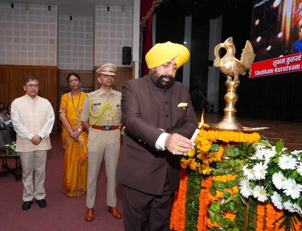 वन एवं वन्यजीव संरक्षण केवल वन विभाग की जिम्मेदारी नहीं, पूरे समाज की सामूहिक जिम्मेदारी-राज्यपाल